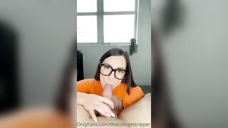 Thecollegestripper velma cosplay