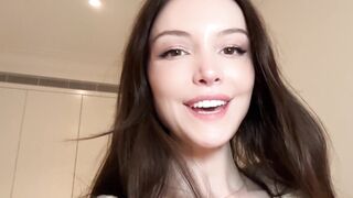 Dainty Wilder - Skype Call