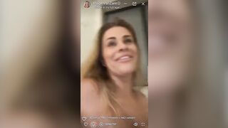 Paige VanZant - Butthole Bath Livestream