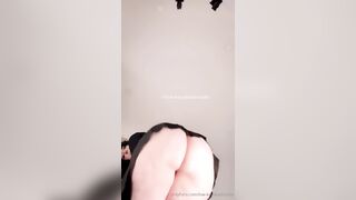 lowkeydeadinside upskirt clap