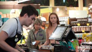 BraLessForever - Lily