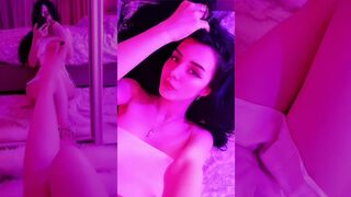 Panther-A takes a hot selfie