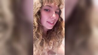 Whitneywhisper06 - Flex on bed