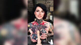 BeezzGarden Tittyfuck Dirty Talk