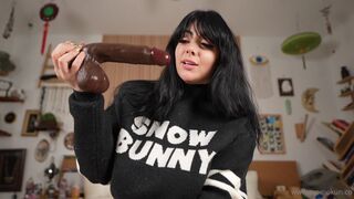 Momokun  Snow Bunny BBC Slut