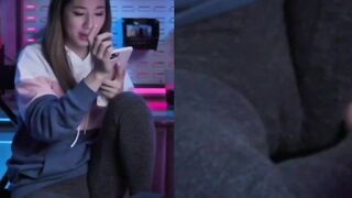Fuslie Cameltoe 2