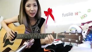 Fuslie Upskirt 1
