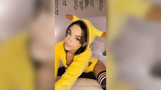 Hannah Jo @whoahannahjo cosplay Pokemon001