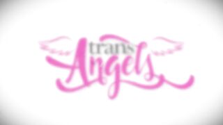 Natalie Mars, Melanie Brooks TS No-Bra-Kadabra