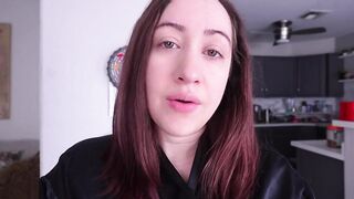 lalunalewd stepmom is a show off