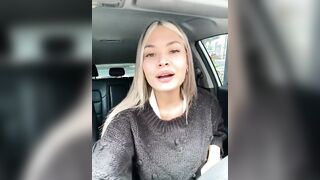 Anacarrera- Big ass show in public!