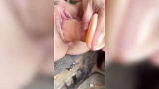 Emma Claire (Midwestemma) SKIDSTEER MASTURBATION