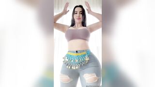 Ameliasocurvy