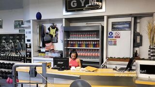 mpatyfun blows and swallows at gym