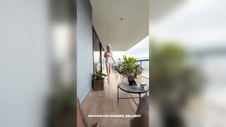 Auhneesh Nicole