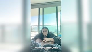 Auhneesh Nicole