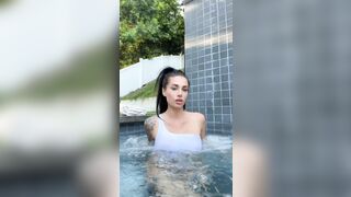 Summer Soderstrom Underwater Tits Onlyfans