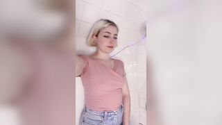 Adorable Amy