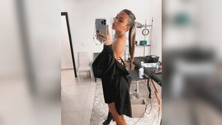 [ Lucre Martinazzo caliente se toquetea ]