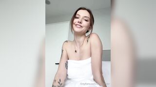 Dainty Wilder CHEAT WITH ME ON VACATION