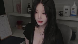 Yoon Ying ASMR