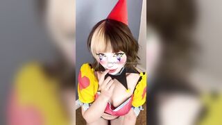 Toothless Teddy Clown
