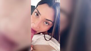 [ Sofiaizaaa despertar caliente ]
