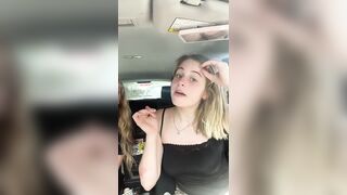 lilmisslilii flashing live on twitch