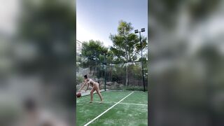 Mikaela Lafuente / Mika Lafuente Outdoor Onlyfans