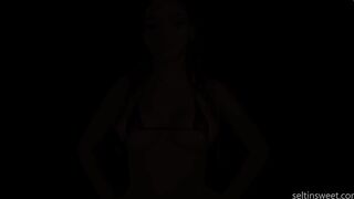 Seltin Sweet hot wax and dildo fuck