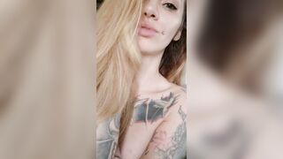 jackie blabla_stroking her pussy